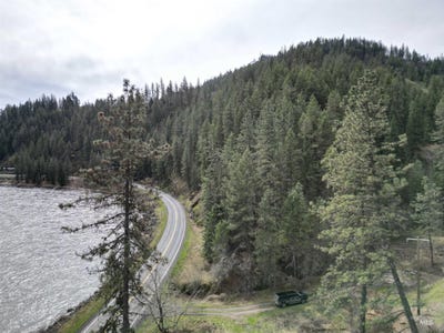 /international/us/highway-12-orofino-id-110110068156/
