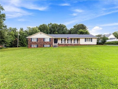 /international/us/2405-post-oak-tritt-road-marietta-ga-110120508278/