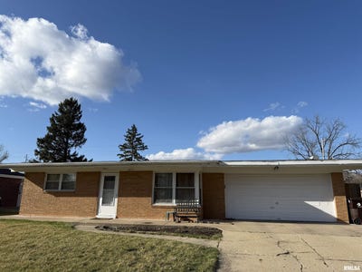 /international/us/3015-w-westport-road-peoria-il-110098643898/
