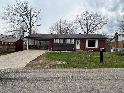 /international/us/2027-booth-quillen-road-ashland-ky-110108168118/
