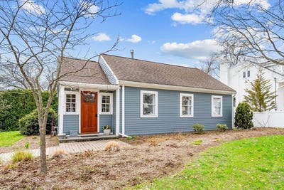 /international/us/11-norman-ave-newburyport-ma-110107801132/
