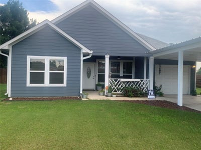 /international/us/307-w-front-st-sw-thorndale-tx-110102660430/