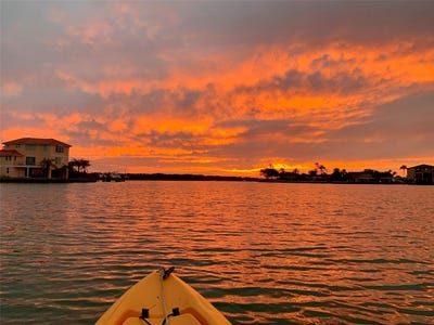 /international/us/874-bay-point-drive-madeira-beach-fl-110106928201/
