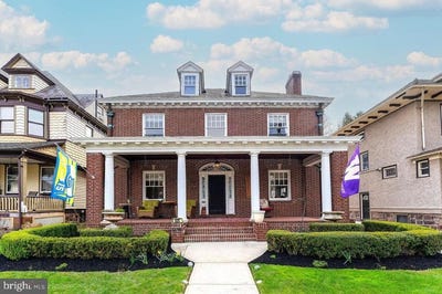/international/us/925-berkeley-avenue-trenton-nj-110098939600/
