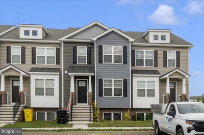 /international/us/31-moses-drive-martinsburg-wv-110108604254/