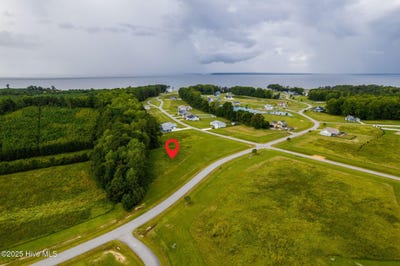 /international/us/341-w-burton-farm-drive-minnesott-beach-nc-110103294677/
