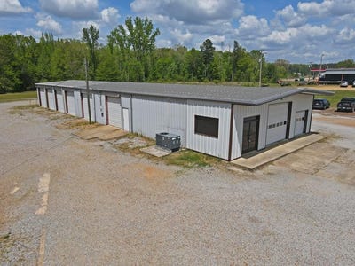 /international/us/180-highway-7-grenada-ms-110107264556/