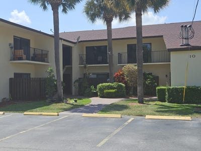 /international/us/2050-oleander-boulevard-fort-pierce-fl-110107762453/