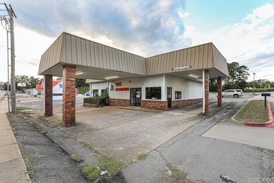/international/us/2126-military-road-benton-ar-110087772741/
