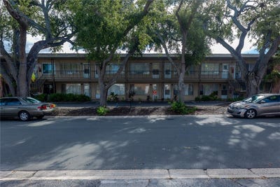 /international/us/1257-drew-street-clearwater-fl-110119965647/