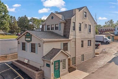 /international/us/5133-brightwood-rd-bethel-park-pa-110105363373/