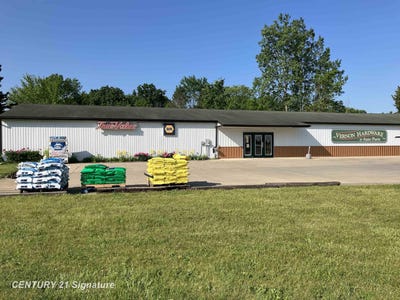 /international/us/7200-e-m-71-highway-vernon-mi-110103596702/