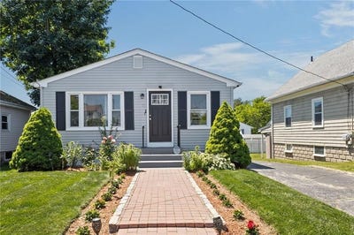 /international/us/33-belmont-avenue-east-providence-ri-110108690092/