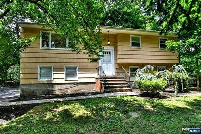 /international/us/479-goffle-road-wyckoff-nj-110119517642/