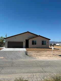 /international/us/581-belville-road-pahrump-nv-110105114236/