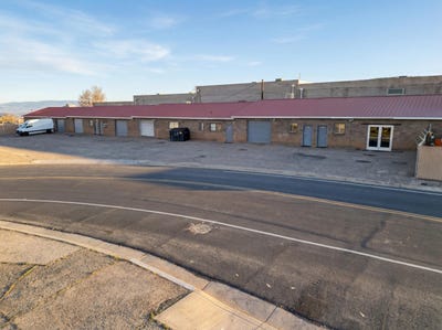 /international/us/635-n-red-rock-st-george-ut-110105383848/