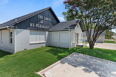 /international/us/316-w-7th-street-mt-pleasant-tx-110104029862/