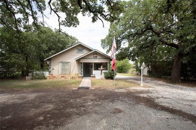 /international/us/1311-loving-highway-graham-tx-110107734104/