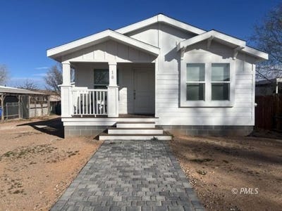/international/us/18-red-mesa-page-az-110104998031/