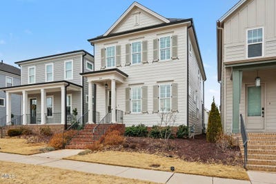 /international/us/39-banning-drive-pittsboro-nc-110105860731/