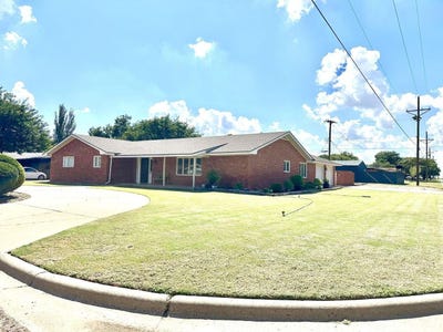 /international/us/819-holliday-drive-plainview-tx-110102465295/
