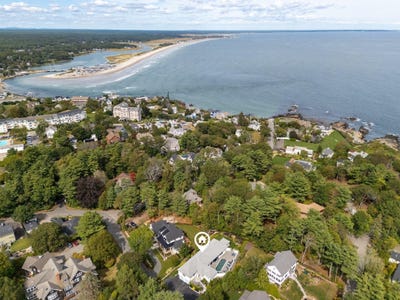 /international/us/67-cherry-lane-ogunquit-me-110105354646/