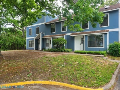 /international/us/2105-pier-point-pl-virginia-beach-va-110107954716/