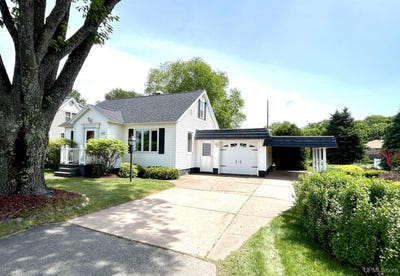 /international/us/2010-deer-lake-ishpeming-mi-110100257628/