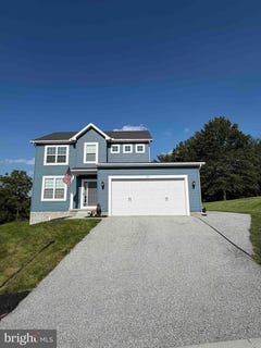 /international/us/20-fox-run-road-hanover-pa-110109889924/