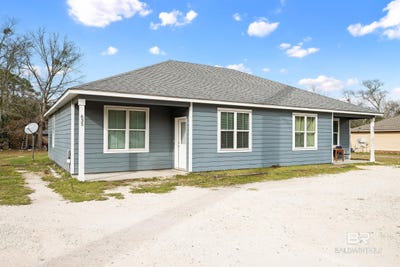/international/us/635-e-azalea-avenue-foley-al-110107692437/