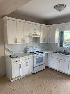 /international/us/321-c-kayen-senora-lauron-s-apts-dededo-gu-110107660505/