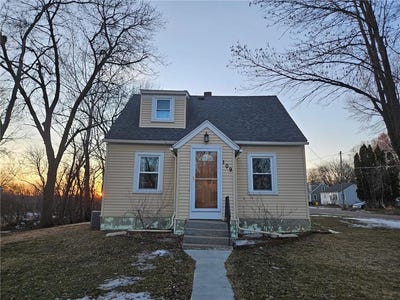 /international/us/109-charlotte-avenue-albert-lea-mn-110105727461/