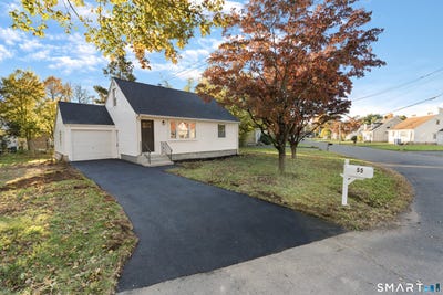 /international/us/55-plains-road-hamden-ct-110120756266/