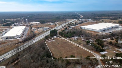 /international/us/durham-road-piedmont-sc-110106216517/