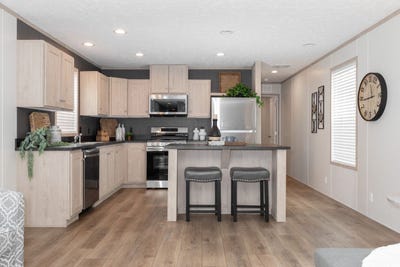 /international/us/2752-w-north-union-road-lot-153-midland-mi-110100973443/