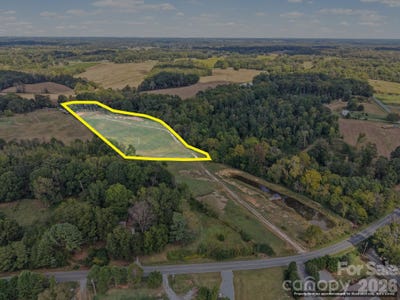 /international/us/3511-edwards-road-wingate-nc-110120419689/