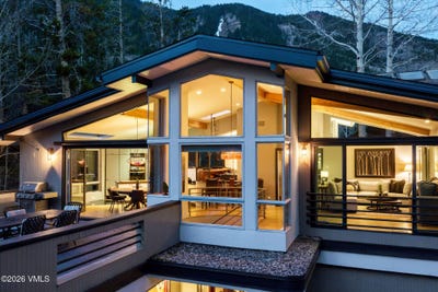 /international/us/4916-juniper-lane-vail-co-110107856514/