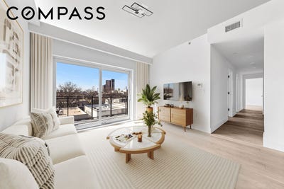 /international/us/12-16-30th-avenue-queens-ny-110105394636/