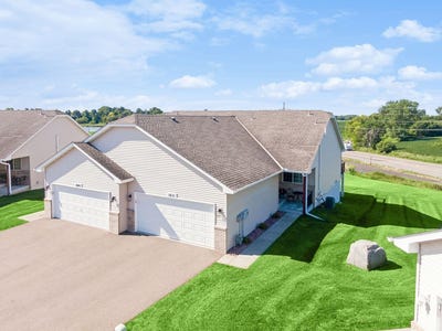 /international/us/1851-lakeridge-way-waconia-mn-110110367926/