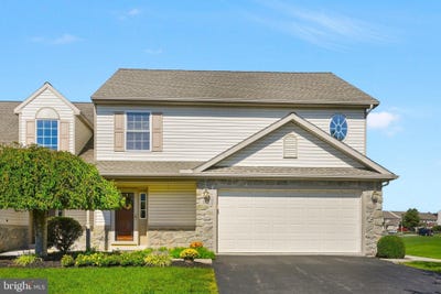 /international/us/133-farmington-way-mount-joy-pa-110110333482/