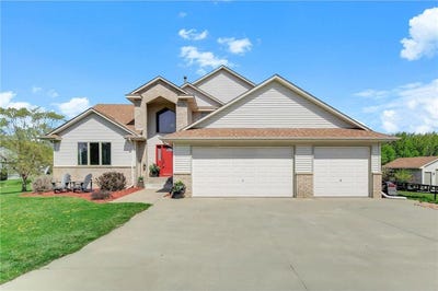 /international/us/5296-salem-lane-greenfield-mn-110108019406/