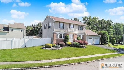 /international/us/1-mundy-road-east-brunswick-nj-110101150928/