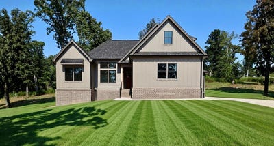 /international/us/14619-baker-road-birchwood-tn-110105487519/