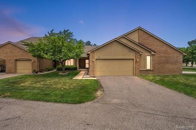 /international/us/552-tennyson-rochester-hills-mi-110108580579/