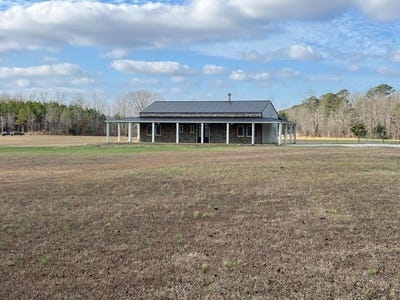 /international/us/131-county-road-1543-saltillo-ms-110104547407/
