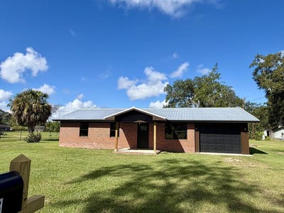 /international/us/143-n-shockley-st-alapaha-ga-110120067595/