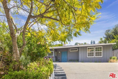 /international/us/3804-woodcliff-rd-sherman-oaks-ca-110108399728/