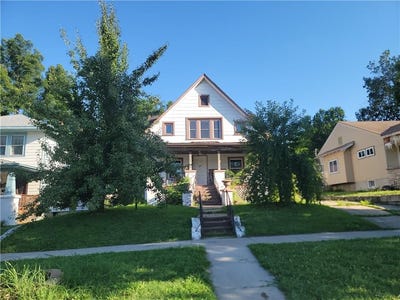 /international/us/1015-main-street-osawatomie-ks-110101255470/