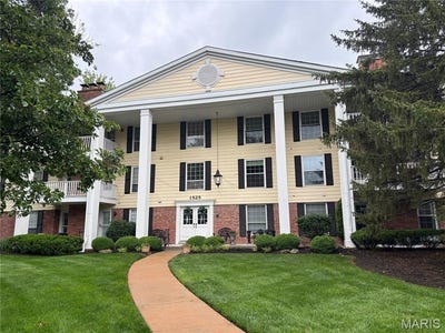 /international/us/1525-hampton-hall-drive-chesterfield-mn-110100525812/