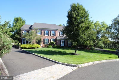 /international/us/553-ellington-court-ambler-pa-110110139219/